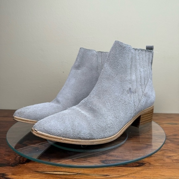MARC FISHER Yolli Grey Suede Bootie - Picture 5 of 15